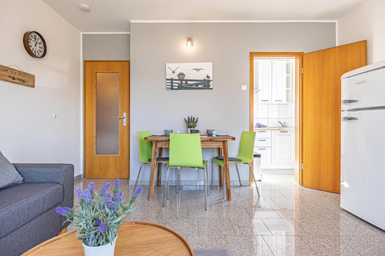 Meer Appartement Busum Exterior photo